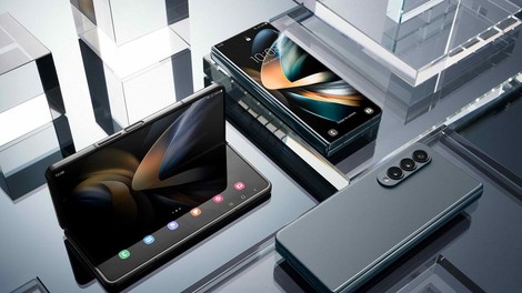Umetnica Alja Horvat je razkrila, zakaj je Samsung Galaxy Z Fold4 eden najboljših telefonov za kreativce