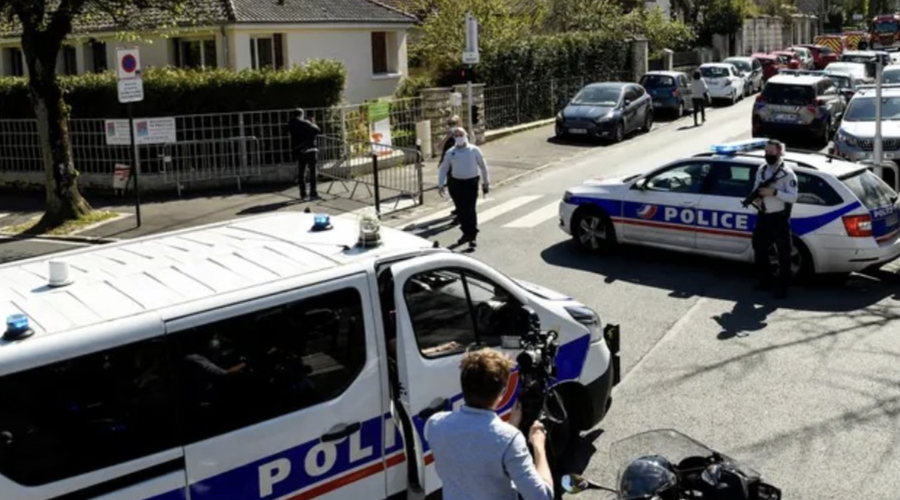 Grozljivo odkritje: v potovalnem kovčku našli ožigosano truplo 12-letne deklice (foto: Twitter/gchahal)