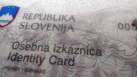Že veste, kako deluje elektronska osebna izkaznica? Uporaba ni tako preprosta, kot mislite