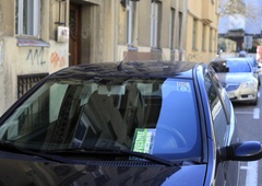 Odprite denarnice: dražja globa za neplačilo parkirnine