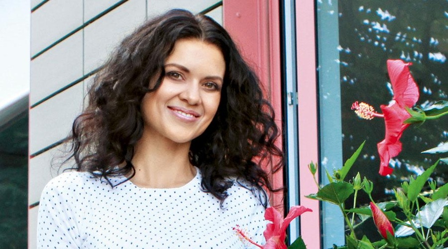Nina Osenar Kontrec med najhujšo boleznijo spoznala najglobljo ljubezen: "Vseeno mi je, kakšna bo diagnoza, ker te imam neskončno rad ..." (foto: Goran Antley)