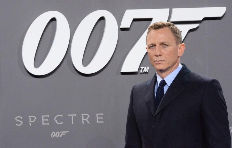 Ugibanja v Hollywoodu so vse glasnejša: ali že imamo novega Jamesa Bonda?!