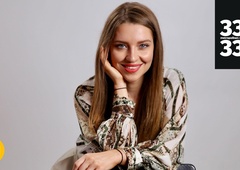 AMAYA - Maja Keuc: "Svet je tako nor, da če ne bi imela močne ljubezni do glasbe, bi že zdavnaj nehala"