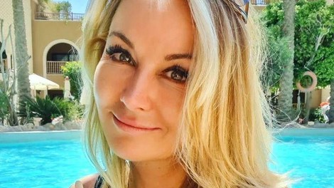 Saša Lendero odpotovala brez svojega moža. Mi vemo, s kom uživa na sanjskem dopustu