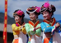 V tem mestu ženske počnejo, kar hočejo: ne manjka jim ljubimcev, denarja in moči