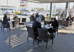 Gostincem in turističnim delavcem je prekipelo. Se obeta stavka?