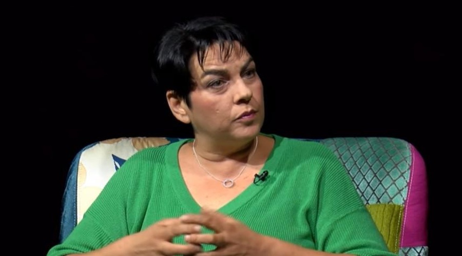 Srce parajoča izpoved mame dekleta, ki je umrlo po cepljenju: "Rekla sem ji, naj zbere moč in odide domov ... " (foto: Youtube/BKTV/zajem zaslona)