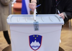 Koliko ljudi je volilo na drugi dan predčasnega glasovanja?