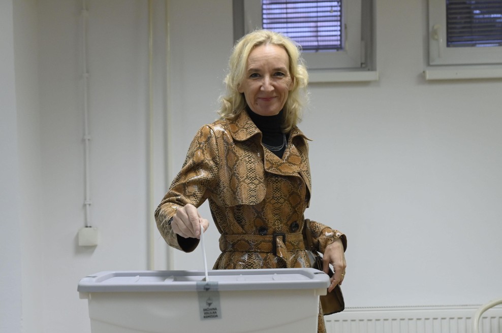 Ali Sabina Senčar po volitvah ostaja zdravnica ali gre v politiko? (foto: Bobo)