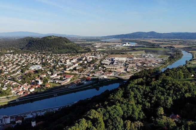 V Krškem preprečili kontroverzen projekt - opozicija obstruirala sejo
