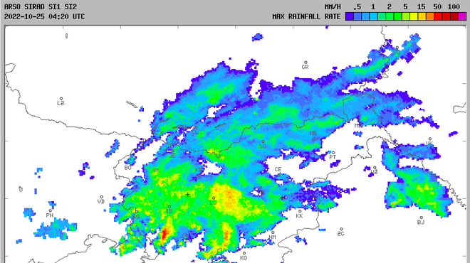 Tudi vam ne kaže radarske slike padavin? Tukaj tiči razlog (foto: ARSO/posnetek zaslona)