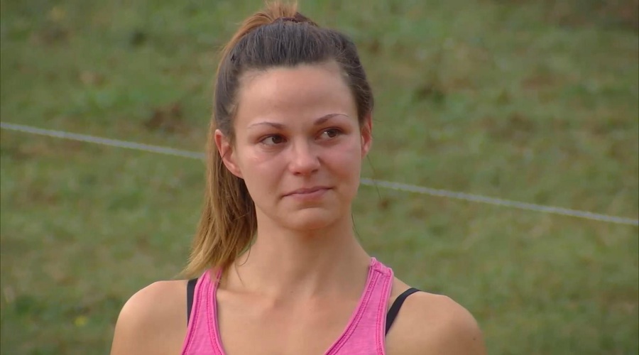 Kmetija: Monika v solzah zapustila šov. Razkrila nam je, kaj je bilo zanjo najbolj stresno (in to vas bo presenetilo!) (foto: Voyo/posnetek zaslona)