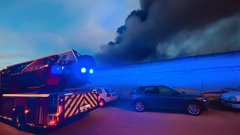 (FOTO) V Ljubljani je prebivalce prestrašil gost črn dim, imamo prve informacije o dogodku