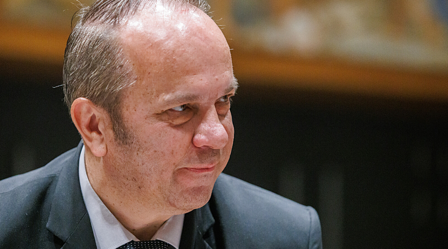Poslanec Grims napad opisal kot poskus umora, policija pa pravi, da fizičnega stika sploh ni bilo (foto: Luka Dakskobler/BOBO)