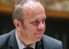 Poslanec Grims prvič javno spregovoril o napadu: imenoval ga je poskus umora