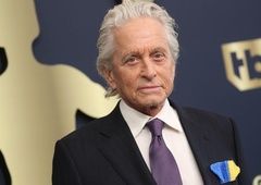 Michael Douglas, si to res ti? Oboževalci v popolnem šoku zaradi novega videzadilo-s-slavnim-igralcem/