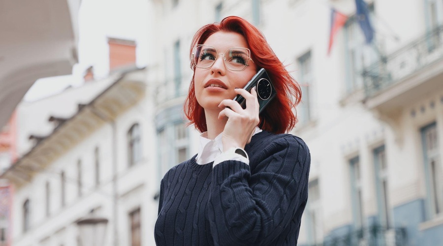 Kaya Solo: Ko ljubiš minimalizem, a dobiš cel paket in še več (foto: Huawei)