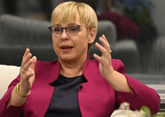 Tuji mediji o zmagi Nataše Pirc Musar: "Odvetnica Melanie Trump je premagala konservativnega tekmeca"