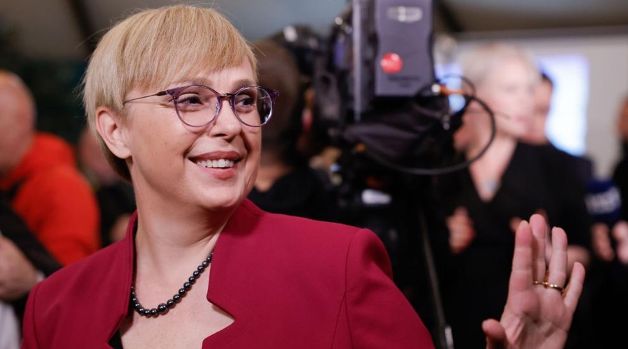 Po zmagi Nataše Pirc Musar: "Dokaz, da ljudje želijo nekoga, ki je osvobojen strankarskih spon" (foto: Profimedia)