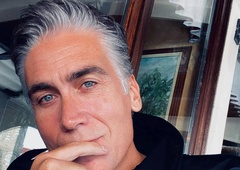 Jan Plestenjak: "Najbolj nevarno je, da zaradi kompleksa majhnosti pozabiš na svojo esenco"