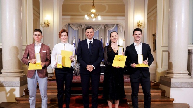 FOTO: Borut Pahor odlikoval četverico športnikov z izjemnimi dosežki (foto: STA/Daniel Novakovič)
