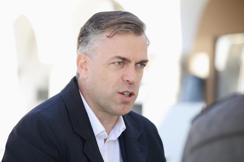 Novomeški župan Gregor Macedoni je še posebej zadovoljen, ker jim je objekt uspelo zgraditi za precej nižjo ceno od prvotno načrtovane naložbe.