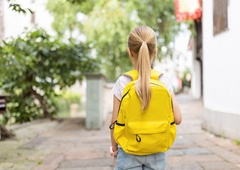 Pogovorite se s svojimi otroki: neznan moški nagovarjal deklico v Mariboru