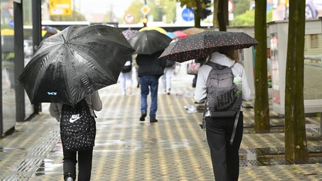 Pripravite dežnike: čakajo nas plohe in nevihte