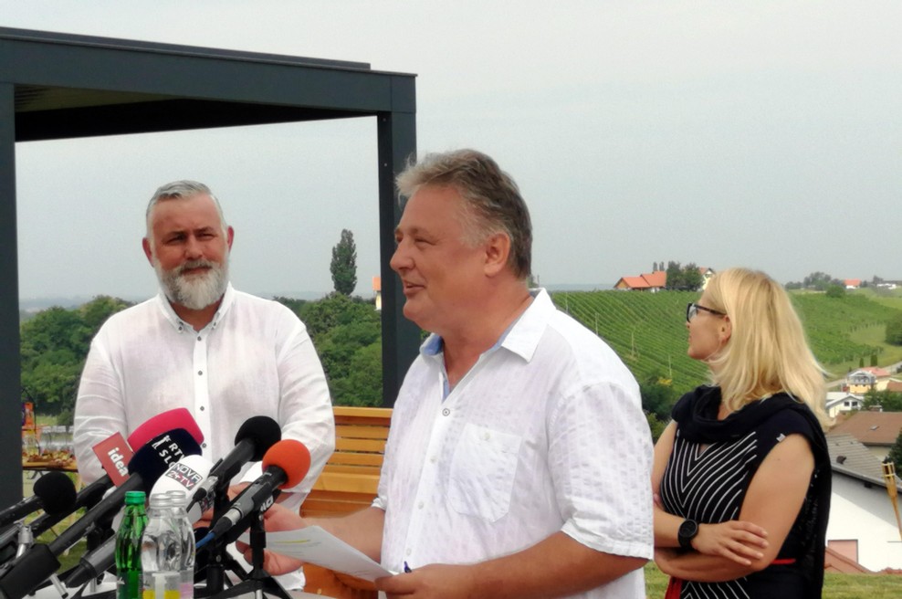 Predčasno glasovanje: župan Leljak zanika domnevni incident v Radencih (foto: Bobo)