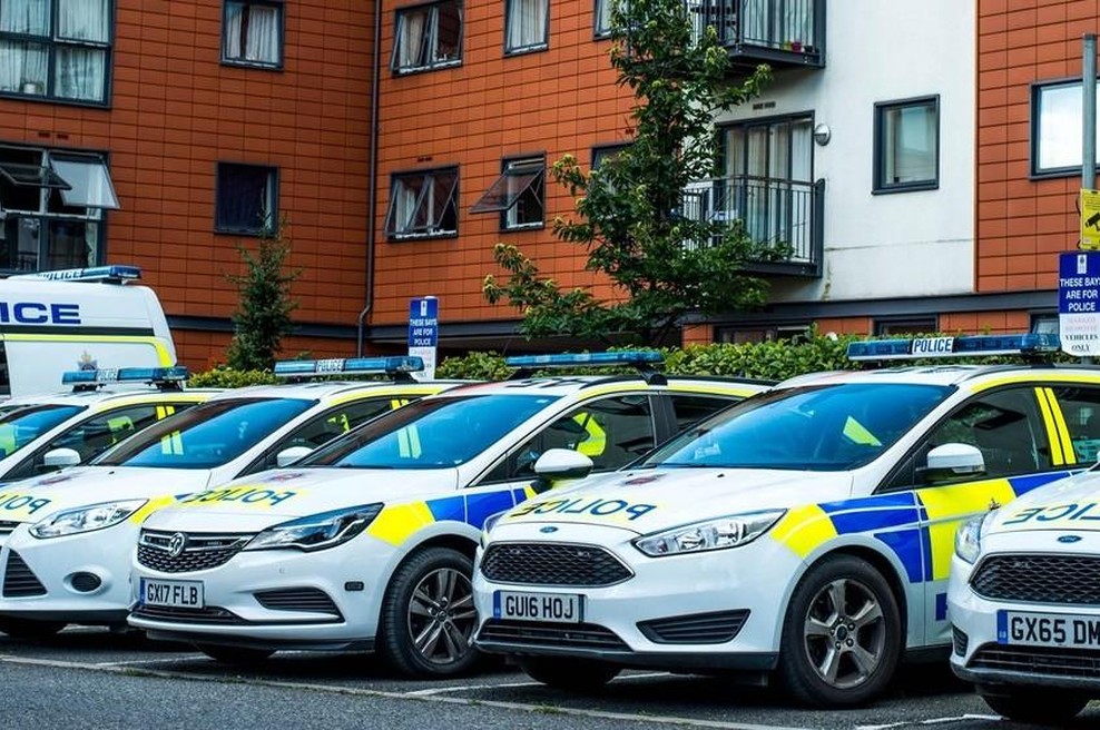 V stanovanju so našli mrtvega očeta in 2-letnega sina, vzrok smrti je pretresljiv (foto: Profimedia)