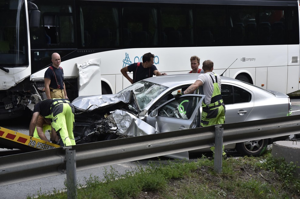 Spominjamo se žrtev prometnih nesreč: "Življenje je lepo, ne pustite ga na cesti" (foto: Bobo)