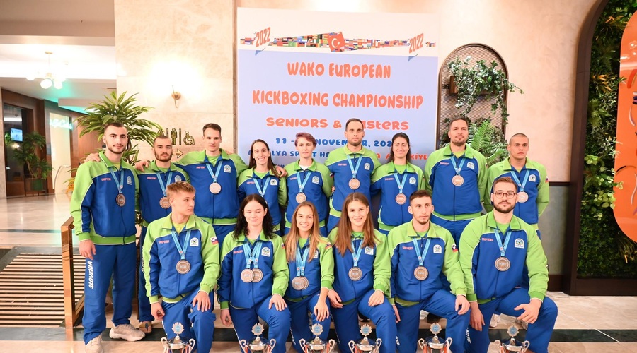 Neverjetno: 17 slovenskih medalj na evropskem prvenstvu v kickboxingu (foto: Facebook/Kickboxing zveza Slovenije)