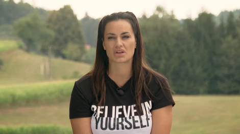 Aneta Andollini (Kmetija) žaluje: "Zelo hudo je, popolnoma sem izgubljena!"