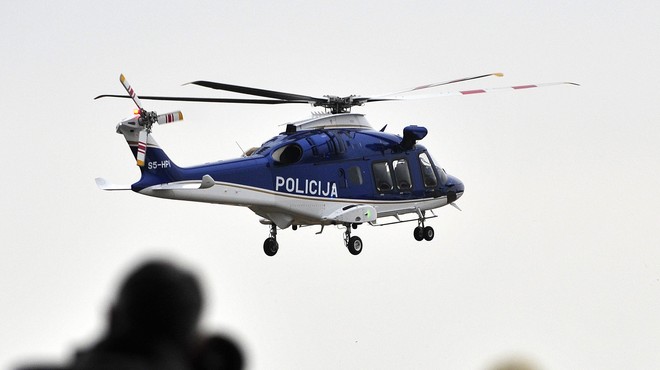 Slovenska policija bo dobila sedmi helikopter, država zanj odštela dobrih 14,4 milijona evrov (foto: Bobo)