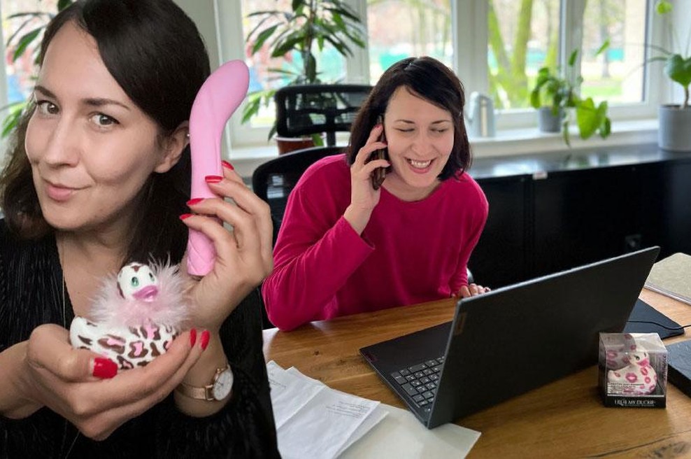ʺIdeja se mi je utrnila, ko sem med 'korono' zase iskala vibratorʺ (foto: Osebni arhiv Kaje Brezočnik)
