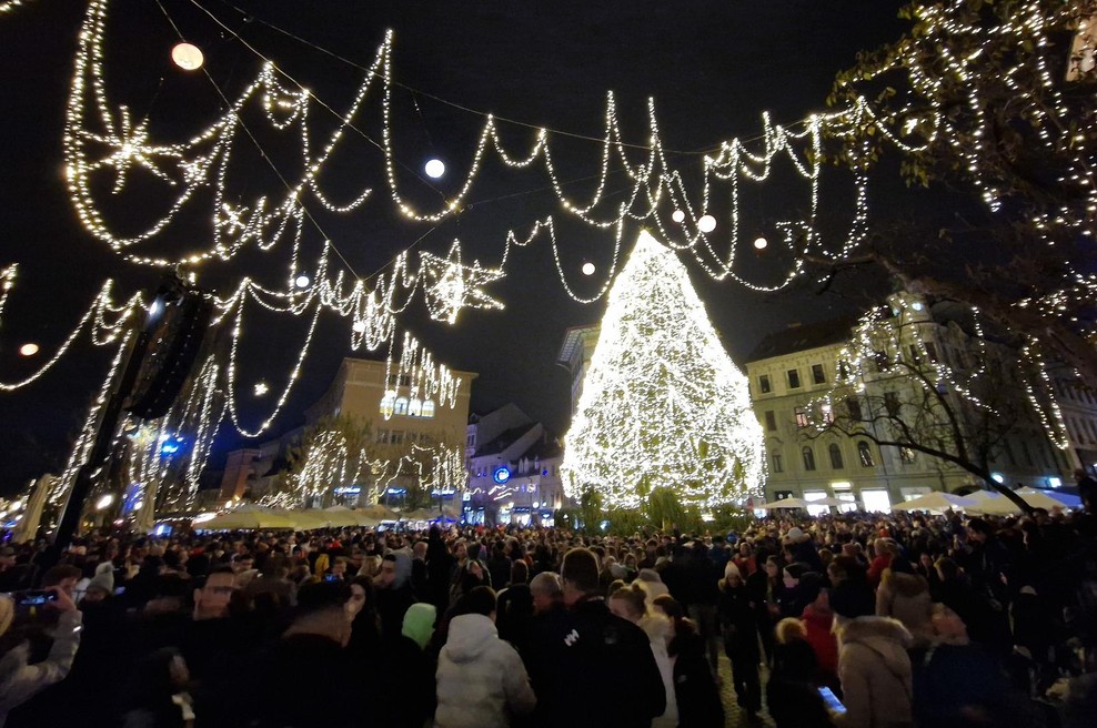 Slaba novica za ljubitelje snega: na božični večer ne bomo dočakali snežink (foto: Uredništvo)