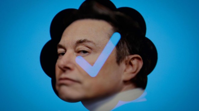 Elon Musk najavil 'ročno nameščanje modrih, sivih in zlatih kljukic k profilom' že naslednji teden (foto: profimedia)