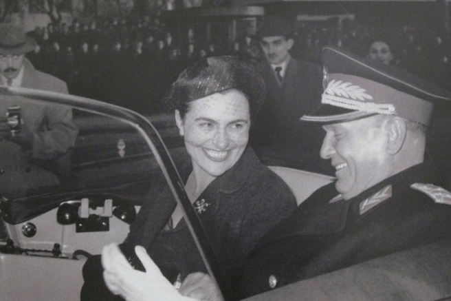 Bi jedli v gostilni, v kateri strežejo zaporniki iz zapora, kjer je kazen služil tudi Tito?! Poznavalci pravijo, da so lignji naravnost odlični