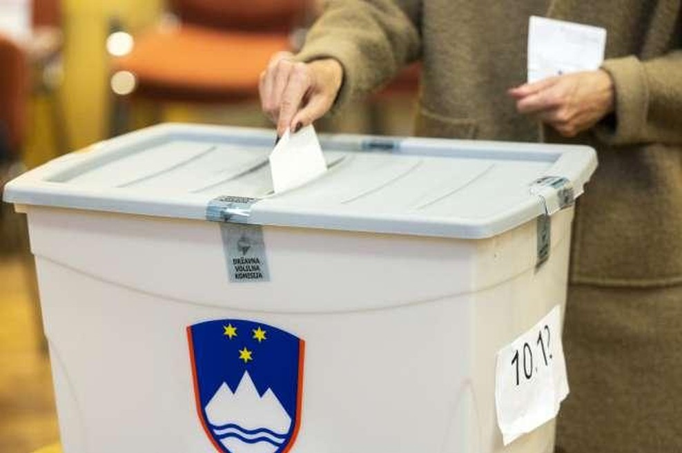 Kaj se je dogajalo v drugem krogu lokalnih volitev? Eden od županskih kandidatov napovedal pritožbo na upravno sodišče (foto: Bor Slana/STA)