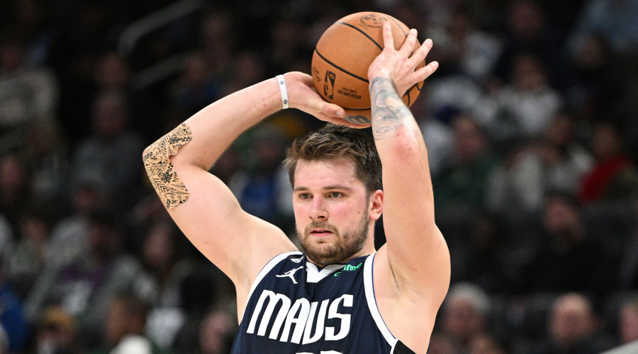 Črna statistika Luke Dončića vsak dan hujša: mu bo uspelo ponovno splavati? (foto: Profimedia)