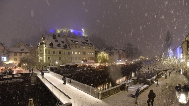 Kdaj in kje si lahko obetamo nove snežinke? (foto: Borut Živulović/Bobo)