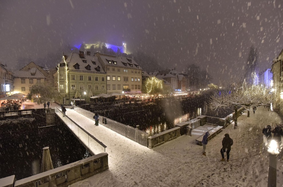 Kdaj in kje si lahko obetamo nove snežinke? (foto: Borut Živulović/Bobo)