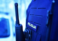 Policija prejela več prijav o podstavljenih bombah, vrstile so se evakuacije