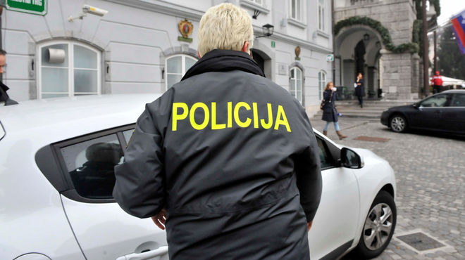 Razkrita je usoda kriminalne združbe, ki je prepovedane droge nezakonito proizvajala tudi v Sloveniji (foto: Borut Živulovič/Bobo)
