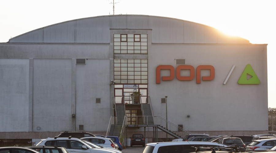 Na novo poslovno pot odhaja še ena znana novinarka. (foto: STA)