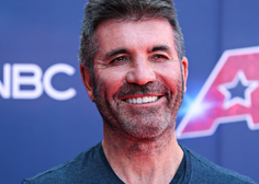 Simon Cowell oboževalce pustil odprtih ust: "Kaj se je zgodilo z njegovim obrazom?" (VIDEO)