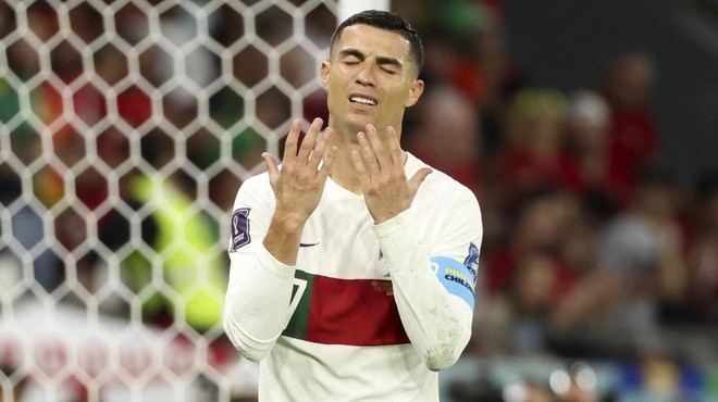 Je napočil čas za 'penzijo'? Cristiano Ronaldo zagotovo v šoku, Portugalec se je v Katarju znašel med - najslabšimi! (foto: Profimedia)