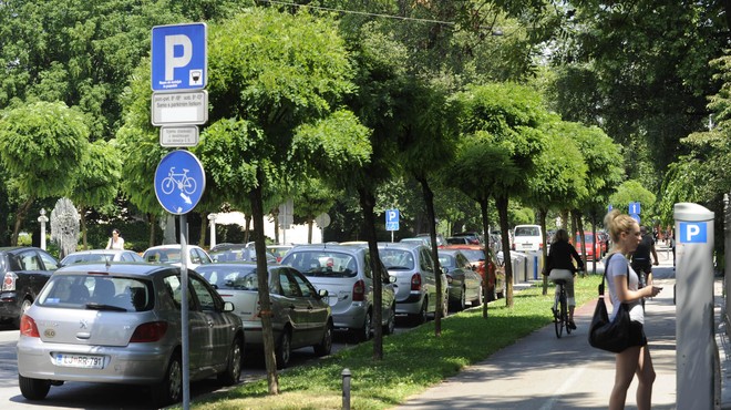 Parkirate v Ljubljani? Že kmalu vas čaka kar nekaj sprememb (foto: Žiga Živulovič jr./Bobo)