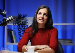 Je res praznik miru, polnih miz, veselja in sreče? "Božič je praznik človeške nemoči"