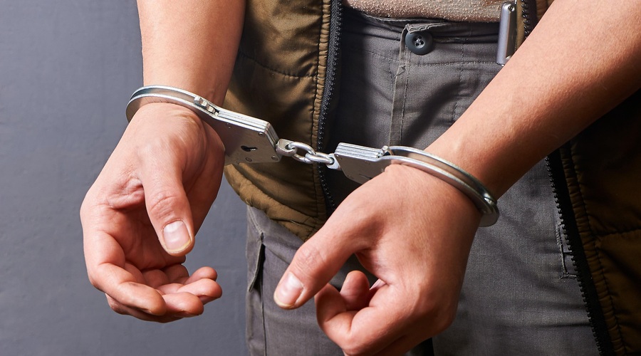 36-letni Slovenec s sekiro ubil Italijana, policiji se je predal sam (foto: Profimedia)